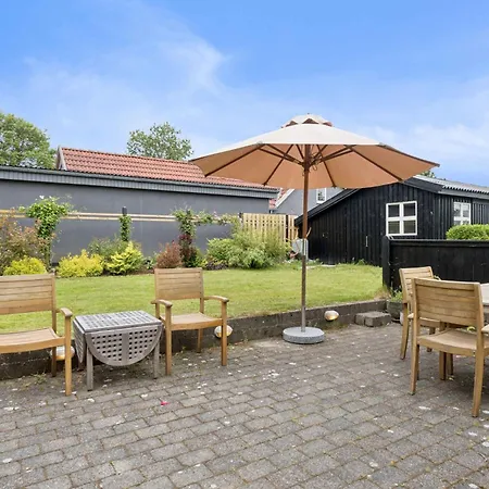 Calm, Comfort And Adventure By The Coast Feriehus *
